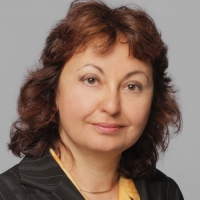 Членове